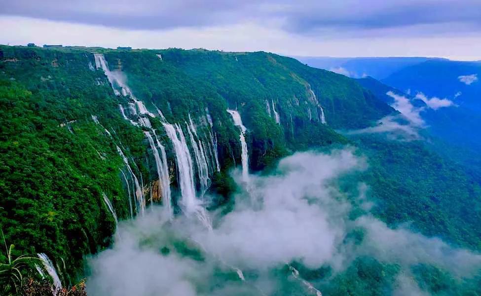 seven_sisters_water_falls_in_shillong_2487