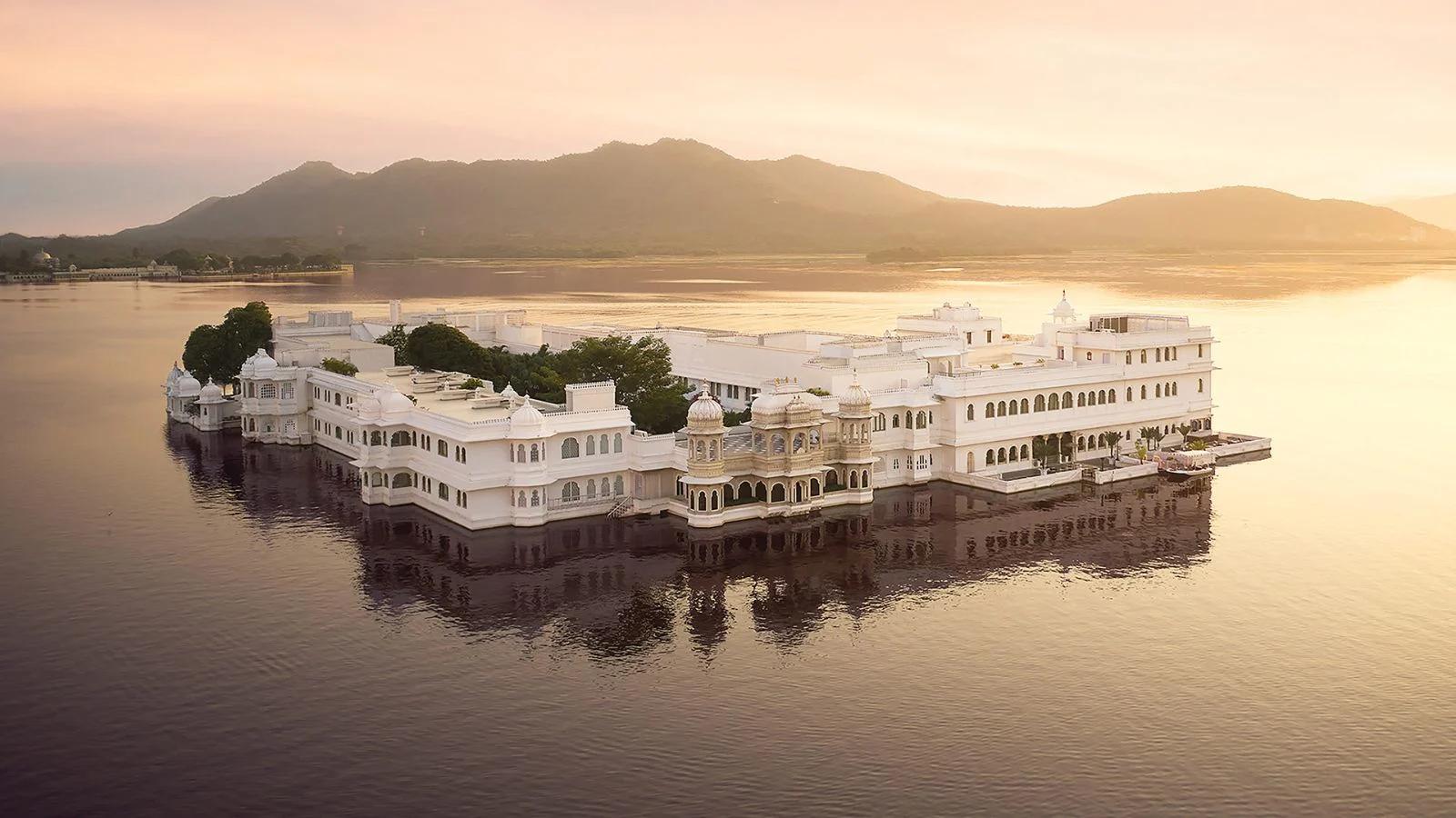 lake_palace_udaipur_0600